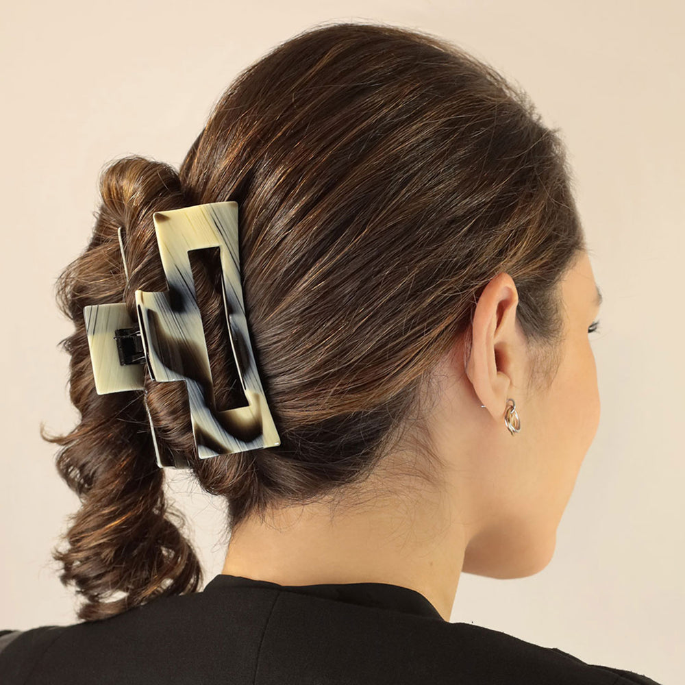 Frisur mit großer, rechteckiger Haarklammer Dublin mit Aussparung