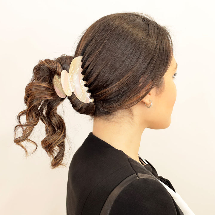 Zopf mit großer Haarklammer Verona