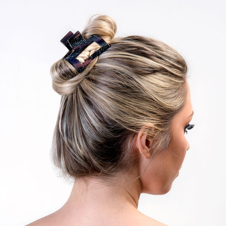 Hochsteckfrisur mit mittelgroßer, rechteckiger Haarklammer Tokio mit Aussparung