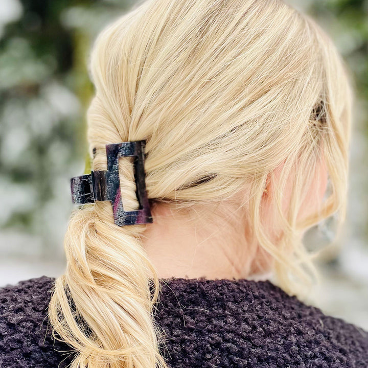 Zopf mit mittelgroßer, rechteckiger Haarklammer Tokio mit Aussparung