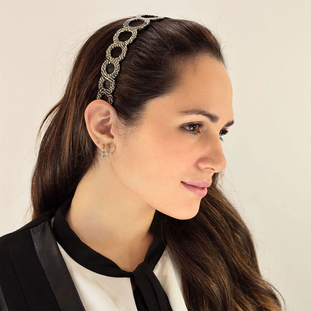 Frisur mit breiten Haarreif Alicante mit Ringreihe