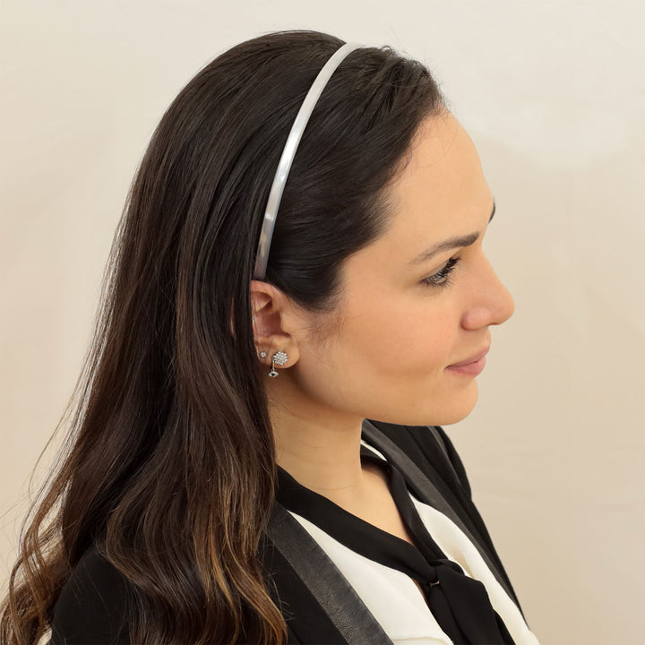 Eleganter Haarreif Florenz – dezenter Haarschmuck für verschiedene Frisuren.