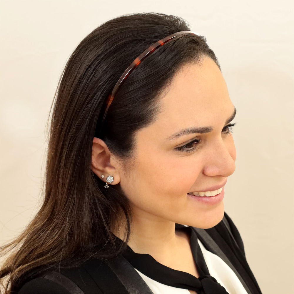 Frisur mit dünnen, bernsteinfarbenen haareif Madrid