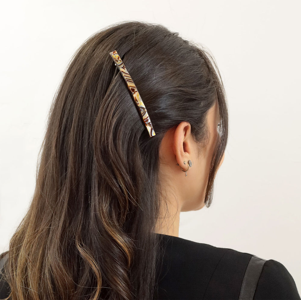 Frisur mit langer Haaspange St. Petersburg