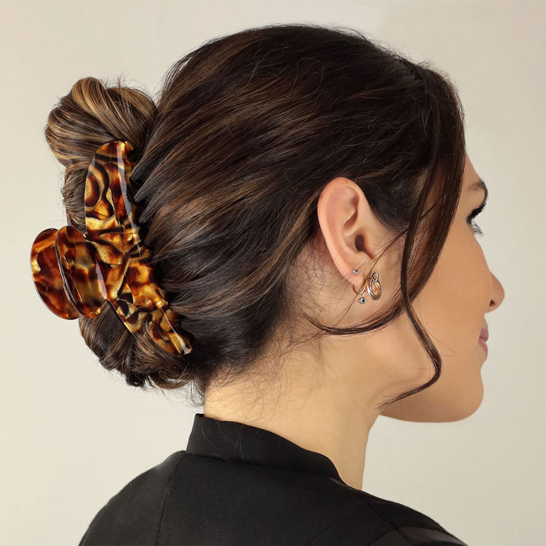 Hochsteckfrisur mit sehr großen Haarklammer Granada für dickes Haar