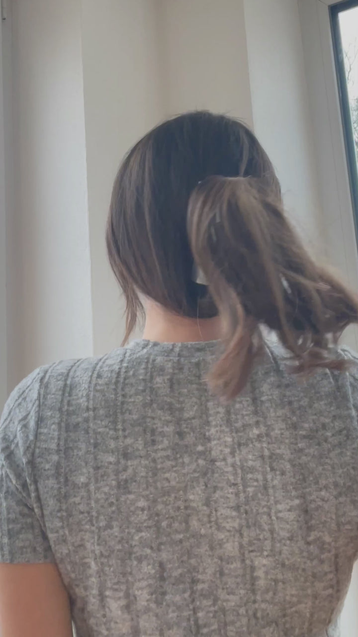 Tutorial mit großer, rechteckiger Haarklammer Florenz mit Aussparung